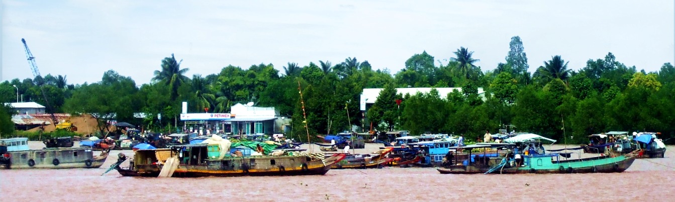 Tra On is a new floating market in Vietnam Mekong Delta