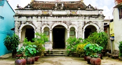 Das Althaus Huynh Thuy Le - ein Besuchsziel auf der Song Xanh Sampan Kreuzfahrt
