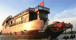 Vorderseite des Schiffes Mekong Eyes, Mekong-Delta Vietnam