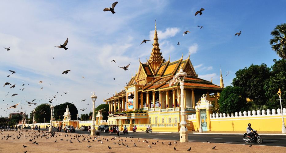 Vor dem Königspalast der Hauptstadt Phnom Penh, Kambodscha