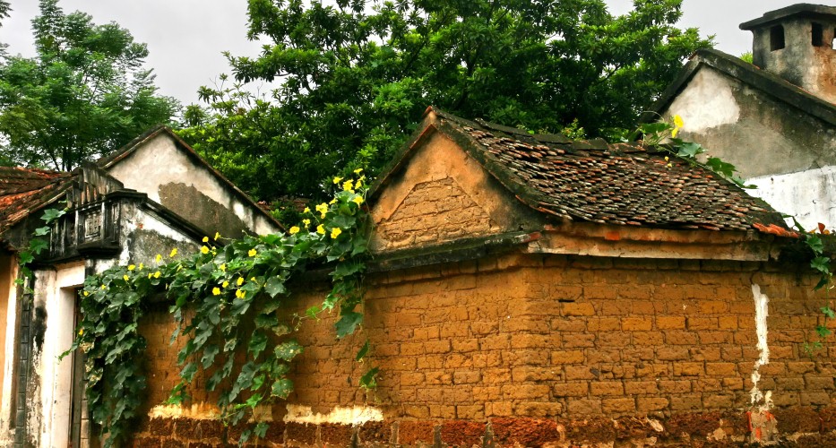 Ein Althaus im Dorf Duong Lam, Hanoi