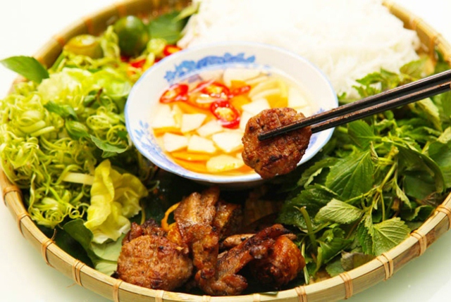 Bun Cha Hanoi, das beliebte Gericht von vielen Reisenden nach Hanoi